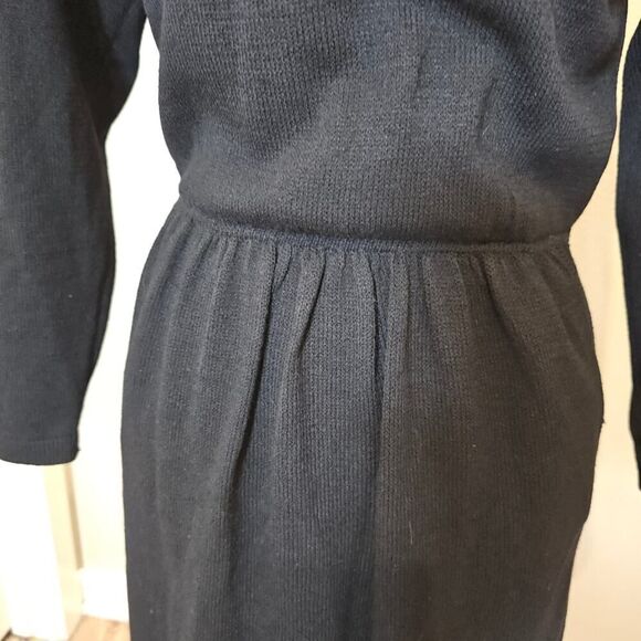 St. John by Marie Gray Santana Knit Sweater Dress Size 8 - Picture 6 of 10